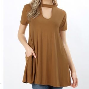 Choker neck Top